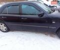 Синій Мерседес Е-Клас, об'ємом двигуна 2.2 л та пробігом 350 тис. км за 2800 $, фото 4 на Automoto.ua