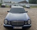 Синий Мерседес Е-Класс, объемом двигателя 3 л и пробегом 450 тыс. км за 3300 $, фото 1 на Automoto.ua