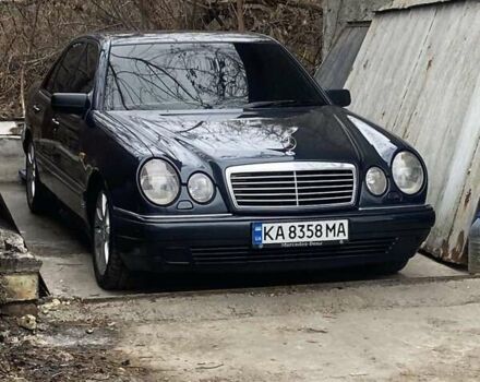 Синий Мерседес Е-Класс, объемом двигателя 4.3 л и пробегом 650 тыс. км за 3800 $, фото 9 на Automoto.ua