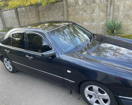 Мерседес Е-Класс 1998 в Овидиополе на Automoto.ua Синий Мерседес Е-Класс, объемом двигателя 2.4 л и пробегом 333 тыс. км за 3300 $, фото 4 на Automoto.ua