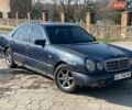 Синий Мерседес Е-Класс, объемом двигателя 2 л и пробегом 400 тыс. км за 1999 $, фото 1 на Automoto.ua