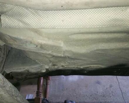 Синій Мерседес Е-Клас, об'ємом двигуна 2 л та пробігом 250 тис. км за 2250 $, фото 10 на Automoto.ua