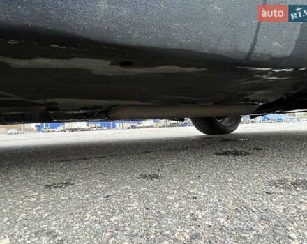 Мерседес Е-Класс 1998 в Харькове на Automoto.ua Синий Мерседес Е-Класс, объемом двигателя 2.5 л и пробегом 225 тыс. км за 3900 $, фото 7 на Automoto.ua