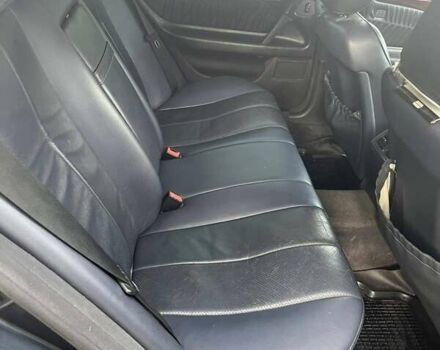 Мерседес Е-Класс 1998 в Харькове на Automoto.ua Синий Мерседес Е-Класс, объемом двигателя 2.5 л и пробегом 225 тыс. км за 3900 $, фото 24 на Automoto.ua