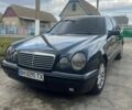 Синий Мерседес Е-Класс, объемом двигателя 3 л и пробегом 395 тыс. км за 4300 $, фото 1 на Automoto.ua
