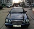 Синий Мерседес Е-Класс, объемом двигателя 2.8 л и пробегом 515 тыс. км за 4200 $, фото 1 на Automoto.ua