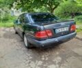 Синій Мерседес Е-Клас, об'ємом двигуна 2.2 л та пробігом 400 тис. км за 3900 $, фото 5 на Automoto.ua
