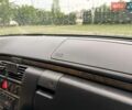 Синий Мерседес Е-Класс, объемом двигателя 3.2 л и пробегом 332 тыс. км за 5500 $, фото 49 на Automoto.ua