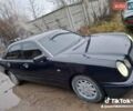 Синий Мерседес Е-Класс, объемом двигателя 2.4 л и пробегом 440 тыс. км за 3500 $, фото 4 на Automoto.ua