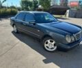 Синій Мерседес Е-Клас, об'ємом двигуна 2.2 л та пробігом 410 тис. км за 3400 $, фото 1 на Automoto.ua