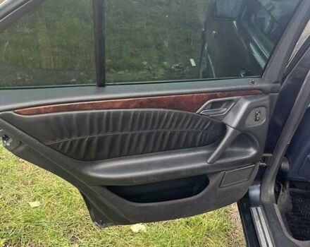 Мерседес Е-Класс 1998 в Харькове на Automoto.ua Синий Мерседес Е-Класс, объемом двигателя 2.5 л и пробегом 225 тыс. км за 3900 $, фото 15 на Automoto.ua