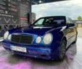 Синий Мерседес Е-Класс, объемом двигателя 2.3 л и пробегом 300 тыс. км за 3600 $, фото 1 на Automoto.ua