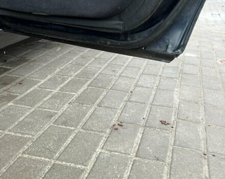 Синий Мерседес Е-Класс, объемом двигателя 2 л и пробегом 200 тыс. км за 3600 $, фото 19 на Automoto.ua