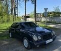Синий Мерседес Е-Класс, объемом двигателя 2.4 л и пробегом 300 тыс. км за 2500 $, фото 1 на Automoto.ua