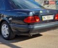 Мерседес Е-Класс 1999 в Стрые на Automoto.ua Синий Мерседес Е-Класс, объемом двигателя 3 л и пробегом 325 тыс. км за 2300 $, фото 19 на Automoto.ua