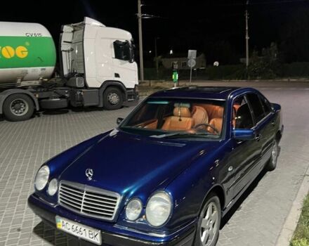 Синий Мерседес Е-Класс, объемом двигателя 2 л и пробегом 400 тыс. км за 3800 $, фото 8 на Automoto.ua