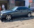 Синій Мерседес Е-Клас, об'ємом двигуна 3.2 л та пробігом 357 тис. км за 2300 $, фото 1 на Automoto.ua