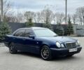 Синий Мерседес Е-Класс, объемом двигателя 2 л и пробегом 400 тыс. км за 3800 $, фото 2 на Automoto.ua
