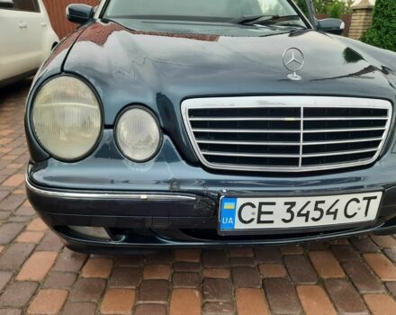 Синий Мерседес Е-Класс, объемом двигателя 2 л и пробегом 300 тыс. км за 4100 $, фото 4 на Automoto.ua