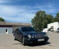 Синий Мерседес Е-Класс, объемом двигателя 2 л и пробегом 490 тыс. км за 3350 $, фото 2 на Automoto.ua