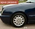Синий Мерседес Е-Класс, объемом двигателя 2 л и пробегом 372 тыс. км за 3500 $, фото 3 на Automoto.ua