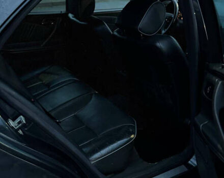 Синий Мерседес Е-Класс, объемом двигателя 3.22 л и пробегом 540 тыс. км за 3800 $, фото 8 на Automoto.ua