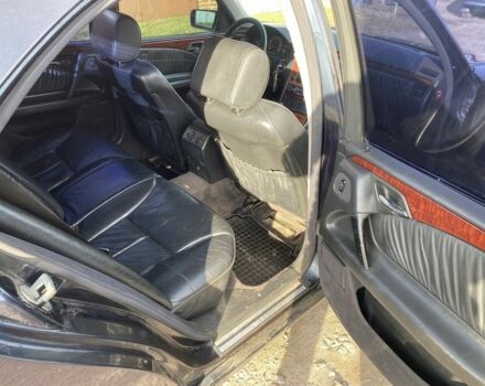 Синій Мерседес Е-Клас, об'ємом двигуна 2.2 л та пробігом 350 тис. км за 2250 $, фото 5 на Automoto.ua