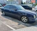 Синий Мерседес Е-Класс, объемом двигателя 2.2 л и пробегом 370 тыс. км за 3700 $, фото 1 на Automoto.ua