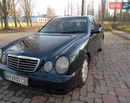 Синий Мерседес Е-Класс, объемом двигателя 2 л и пробегом 480 тыс. км за 3700 $, фото 3 на Automoto.ua
