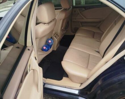 Синий Мерседес Е-Класс, объемом двигателя 2 л и пробегом 300 тыс. км за 3700 $, фото 1 на Automoto.ua