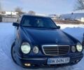 Синий Мерседес Е-Класс, объемом двигателя 2.7 л и пробегом 430 тыс. км за 4850 $, фото 8 на Automoto.ua