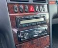 Синий Мерседес Е-Класс, объемом двигателя 2.8 л и пробегом 362 тыс. км за 3600 $, фото 17 на Automoto.ua