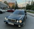 Синий Мерседес Е-Класс, объемом двигателя 3.2 л и пробегом 460 тыс. км за 4000 $, фото 1 на Automoto.ua