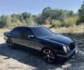 Синий Мерседес Е-Класс, объемом двигателя 2.4 л и пробегом 370 тыс. км за 4000 $, фото 1 на Automoto.ua