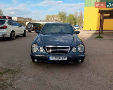 Синій Мерседес Е-Клас, об'ємом двигуна 3.2 л та пробігом 311 тис. км за 4500 $, фото 10 на Automoto.ua