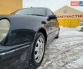 Синий Мерседес Е-Класс, объемом двигателя 2 л и пробегом 380 тыс. км за 4900 $, фото 8 на Automoto.ua