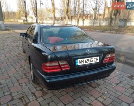 Синий Мерседес Е-Класс, объемом двигателя 2 л и пробегом 480 тыс. км за 3700 $, фото 8 на Automoto.ua