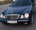Синий Мерседес Е-Класс, объемом двигателя 2.4 л и пробегом 310 тыс. км за 4300 $, фото 5 на Automoto.ua