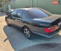 Синий Мерседес Е-Класс, объемом двигателя 3.2 л и пробегом 130 тыс. км за 6000 $, фото 4 на Automoto.ua