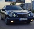 Синий Мерседес Е-Класс, объемом двигателя 2.2 л и пробегом 360 тыс. км за 4500 $, фото 6 на Automoto.ua