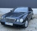 Синий Мерседес Е-Класс, объемом двигателя 2.7 л и пробегом 350 тыс. км за 3498 $, фото 1 на Automoto.ua