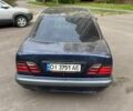 Синий Мерседес Е-Класс, объемом двигателя 2.6 л и пробегом 480 тыс. км за 2200 $, фото 5 на Automoto.ua