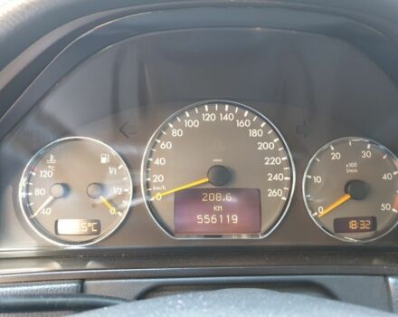 Синий Мерседес Е-Класс, объемом двигателя 2.1 л и пробегом 550 тыс. км за 4650 $, фото 7 на Automoto.ua