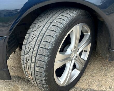 Синий Мерседес Е-Класс, объемом двигателя 2.1 л и пробегом 390 тыс. км за 5000 $, фото 3 на Automoto.ua