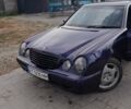Синий Мерседес Е-Класс, объемом двигателя 2 л и пробегом 360 тыс. км за 3400 $, фото 2 на Automoto.ua