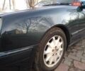 Синий Мерседес Е-Класс, объемом двигателя 2 л и пробегом 480 тыс. км за 3700 $, фото 11 на Automoto.ua