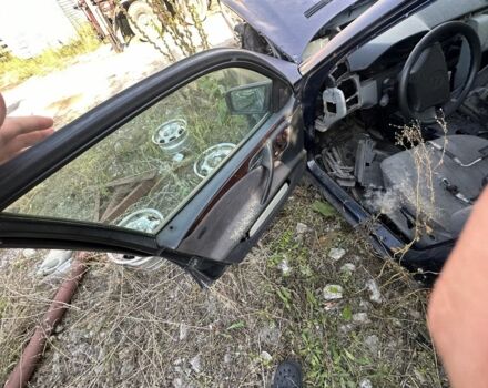 Синій Мерседес Е-Клас, об'ємом двигуна 2.2 л та пробігом 777 тис. км за 700 $, фото 3 на Automoto.ua