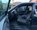 Синий Мерседес Е-Класс, объемом двигателя 2.1 л и пробегом 342 тыс. км за 3749 $, фото 10 на Automoto.ua