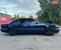 Синій Мерседес Е-Клас, об'ємом двигуна 2 л та пробігом 330 тис. км за 5500 $, фото 1 на Automoto.ua