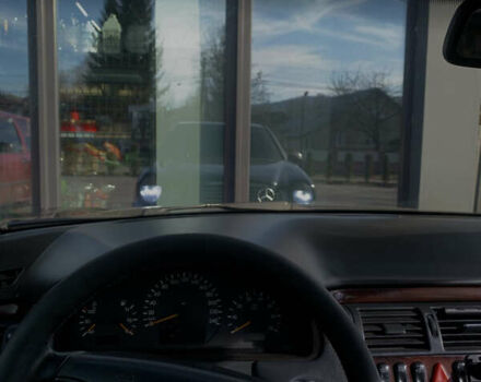 Синий Мерседес Е-Класс, объемом двигателя 2.4 л и пробегом 250 тыс. км за 2550 $, фото 4 на Automoto.ua